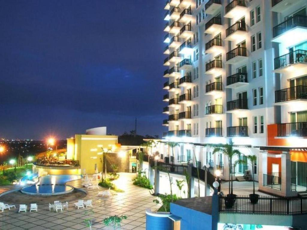 Marbella Hotel Dago Bandung Exterior photo