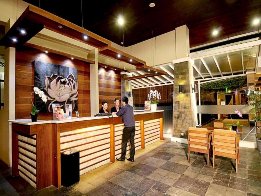 Marbella Hotel Dago Bandung Exterior photo